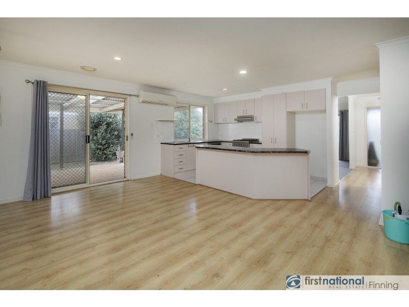 3 Lowther Court, Cranbourne North VIC 3977