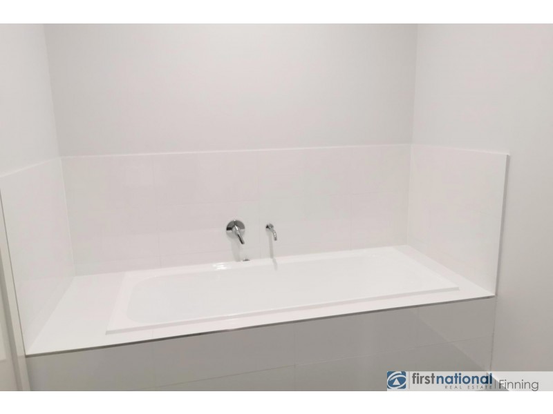 3 Push Pea Way, Cranbourne West VIC 3977