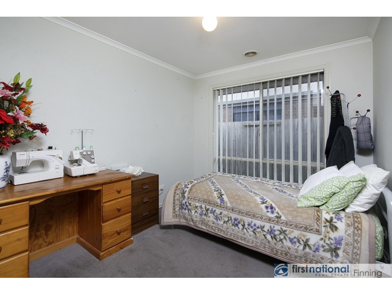5 Heatherwood Court, Cranbourne West VIC 3977