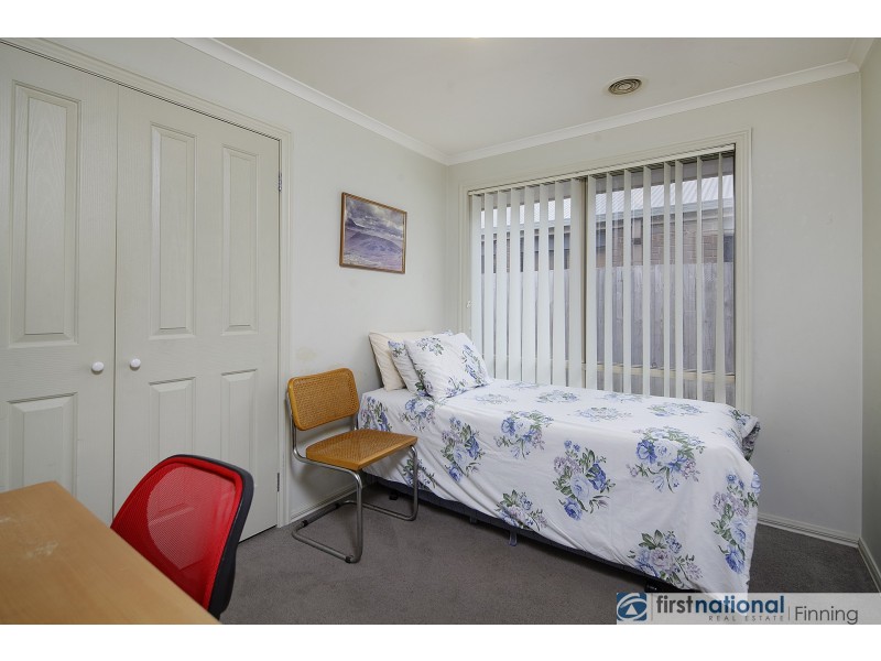 5 Heatherwood Court, Cranbourne West VIC 3977