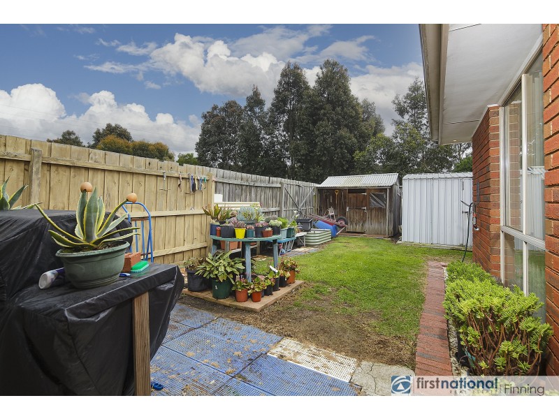 5 Heatherwood Court, Cranbourne West VIC 3977