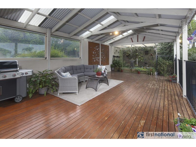 2 Hilda Way, Cranbourne VIC 3977
