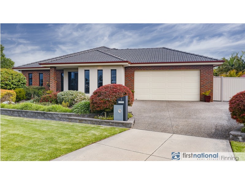 2 Hilda Way, Cranbourne VIC 3977