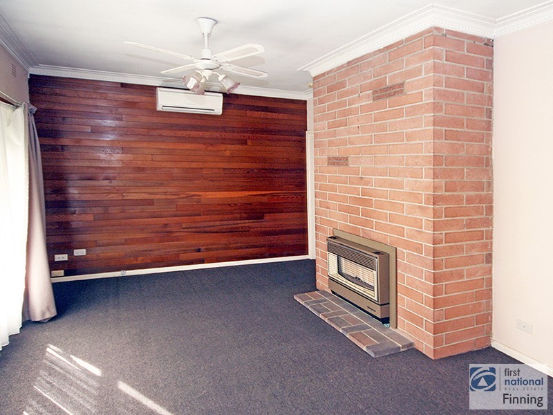2 Scott Street, Cranbourne VIC 3977