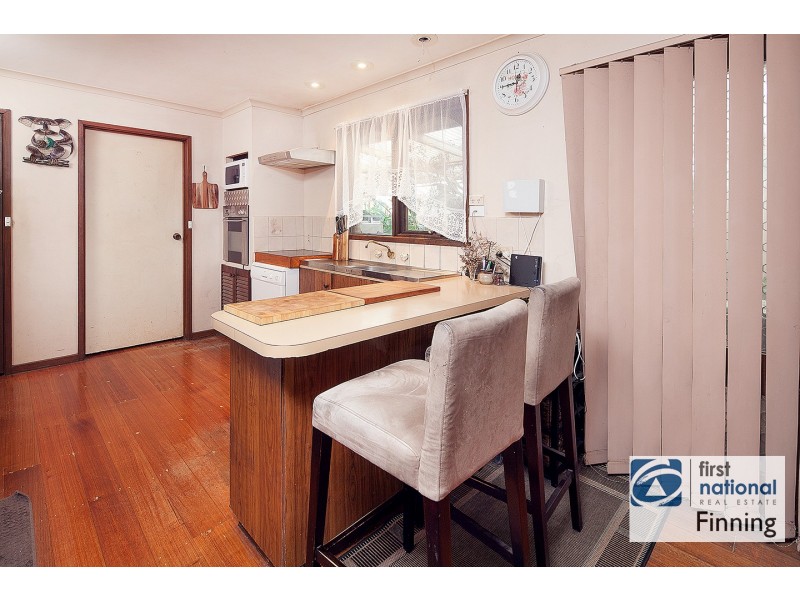 16 Bruce Street, Cranbourne VIC 3977