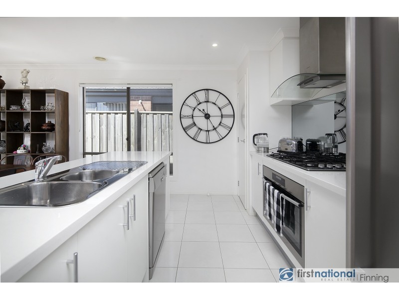28 Turnbridge Road, Officer VIC 3809
