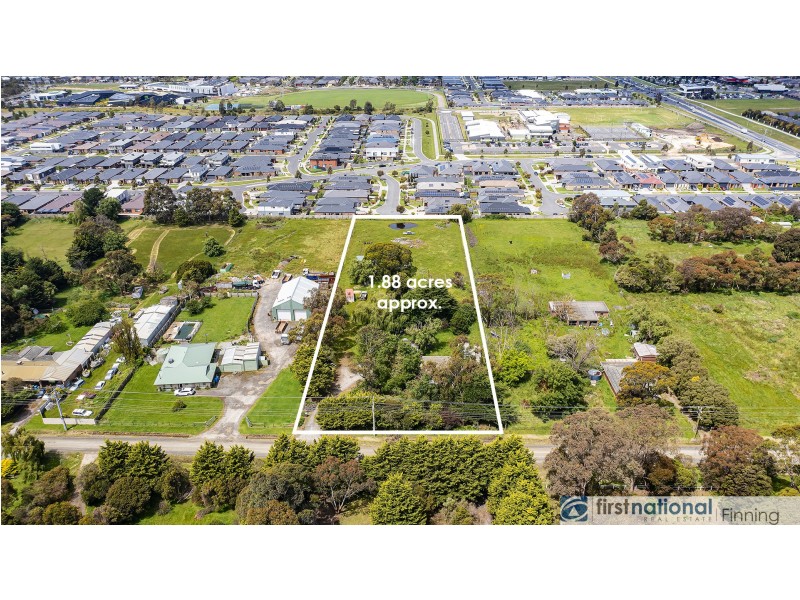 6 Collison Road, Cranbourne East VIC 3977