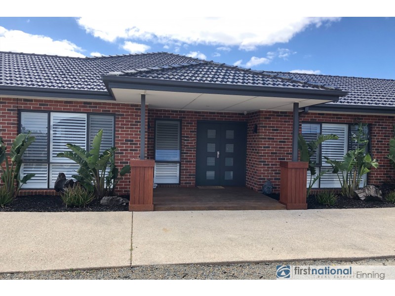 7 Hilda Way, Cranbourne VIC 3977