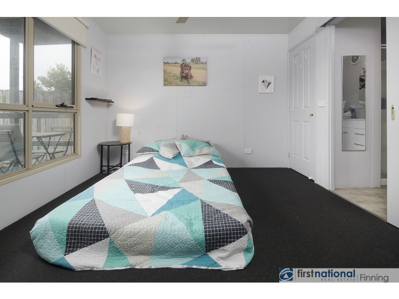 7 Hilda Way, Cranbourne VIC 3977