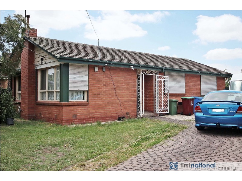 24 Lorna Street, Cranbourne VIC 3977