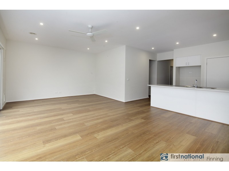 41 Fergus Lane, Cranbourne West VIC 3977