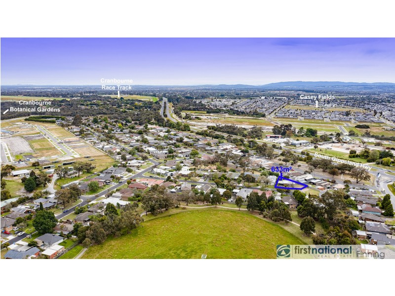 13 Redwood Court, Cranbourne VIC 3977