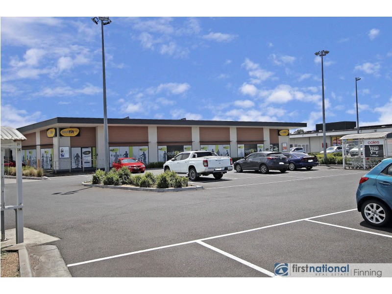 4 Karri Drive, Cranbourne VIC 3977