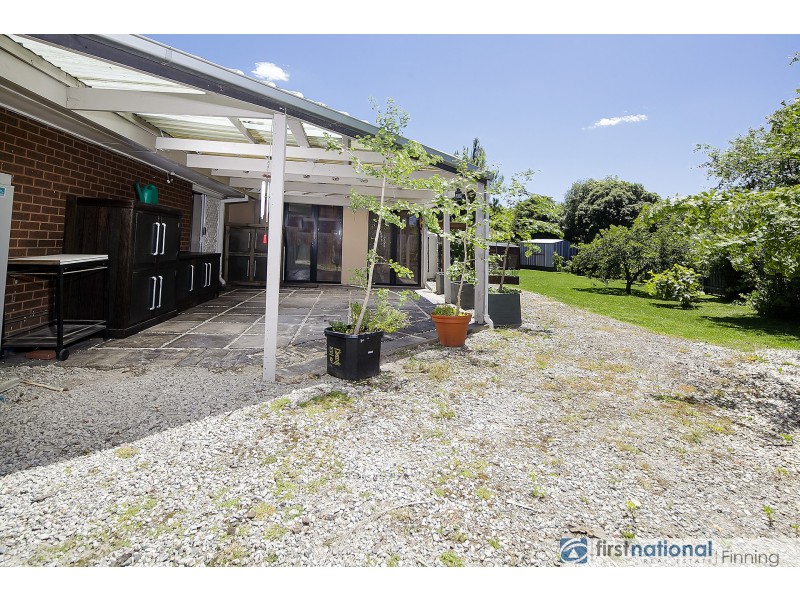 8 Mawson Court, Cranbourne North VIC 3977