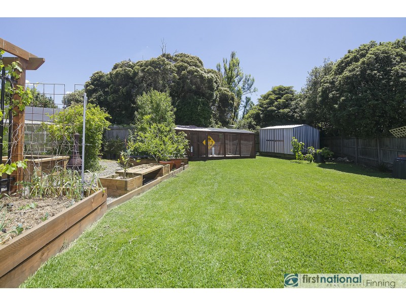 8 Mawson Court, Cranbourne North VIC 3977