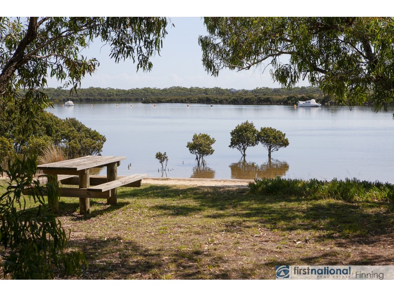 21 Elimatta Street, Warneet VIC 3980