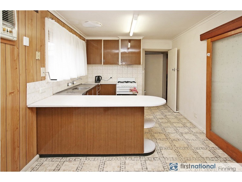 24 Lorna Street, Cranbourne VIC 3977