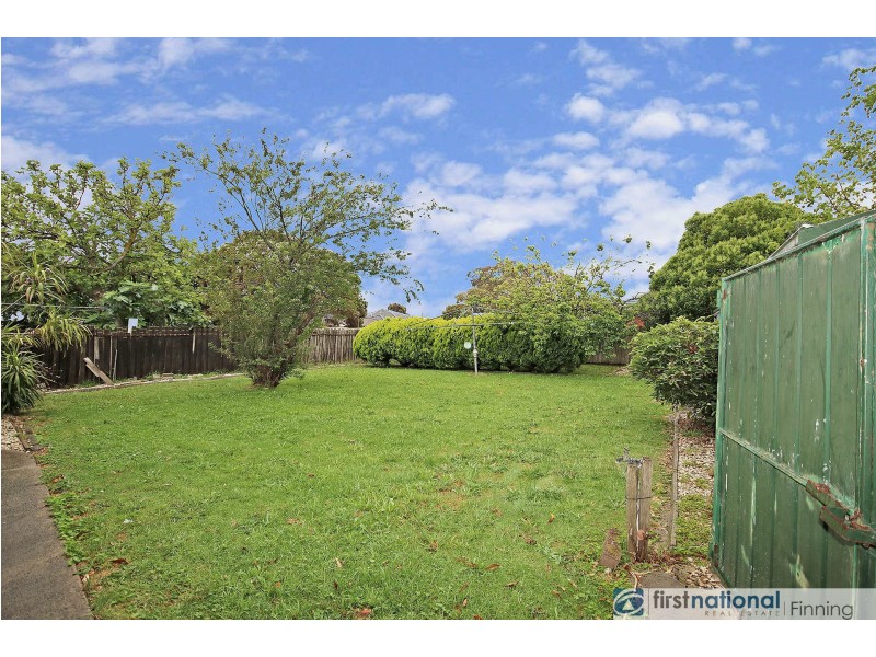 24 Lorna Street, Cranbourne VIC 3977