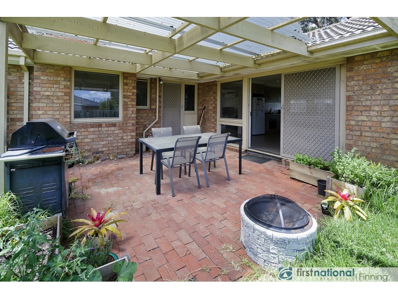 30 Ruffy Drive, Cranbourne VIC 3977