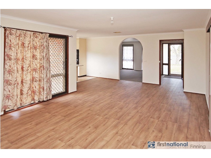 1&2/25 Rouse Street, Cranbourne VIC 3977