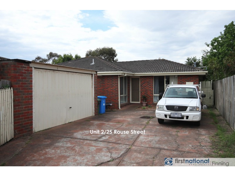 1&2/25 Rouse Street, Cranbourne VIC 3977