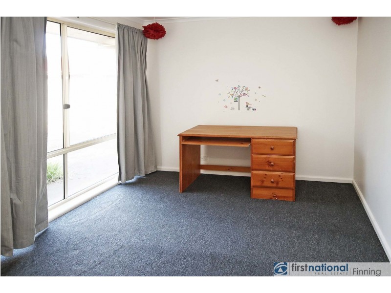 1&2/25 Rouse Street, Cranbourne VIC 3977