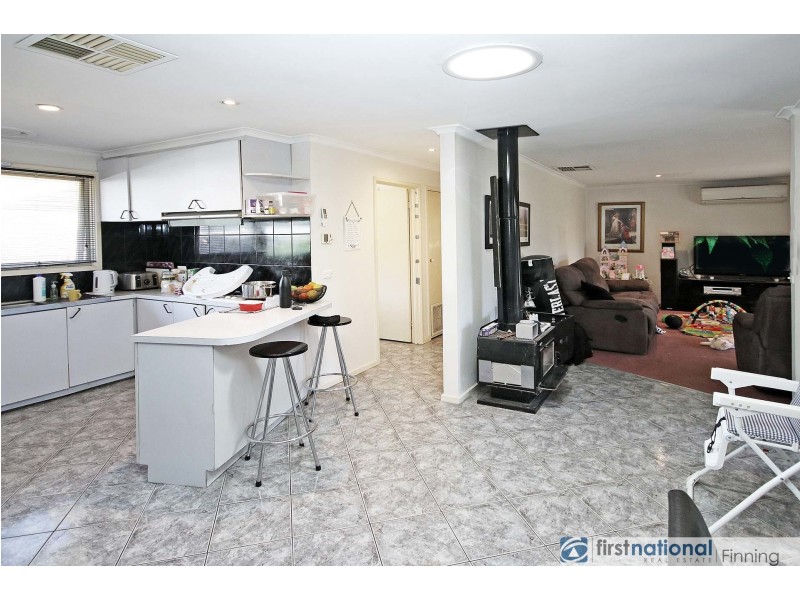 3 Flinders Court, Cranbourne North VIC 3977