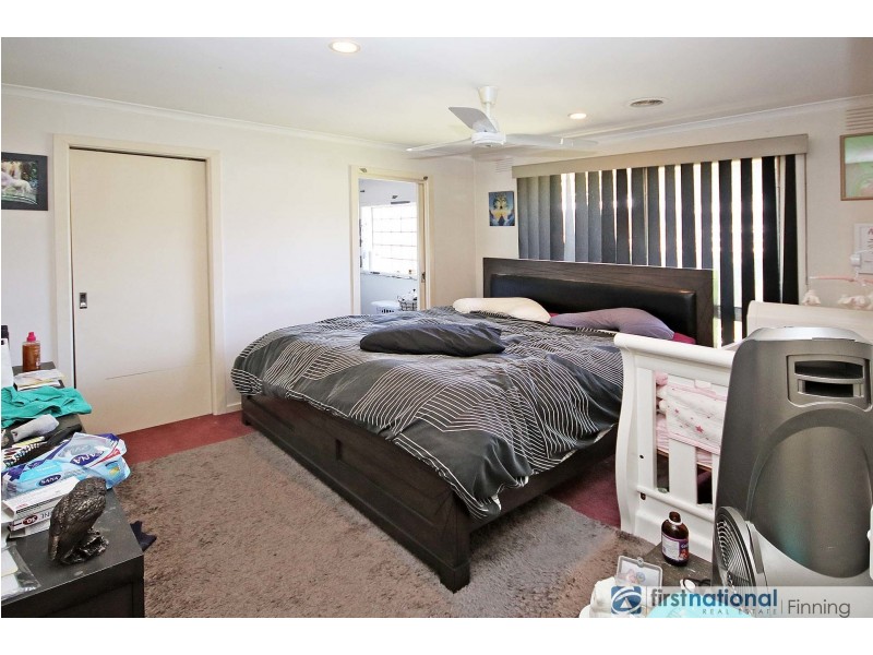 3 Flinders Court, Cranbourne North VIC 3977