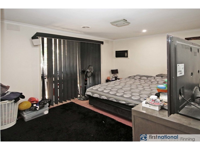 3 Flinders Court, Cranbourne North VIC 3977