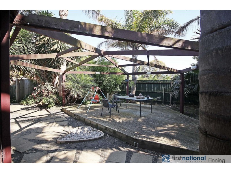 3 Flinders Court, Cranbourne North VIC 3977