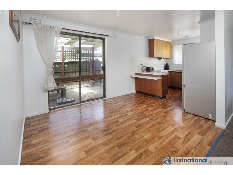 4 Elaine Court, Cranbourne VIC 3977