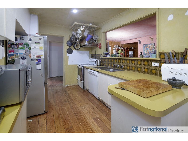 24 Camelia Grove, Cheltenham VIC 3192