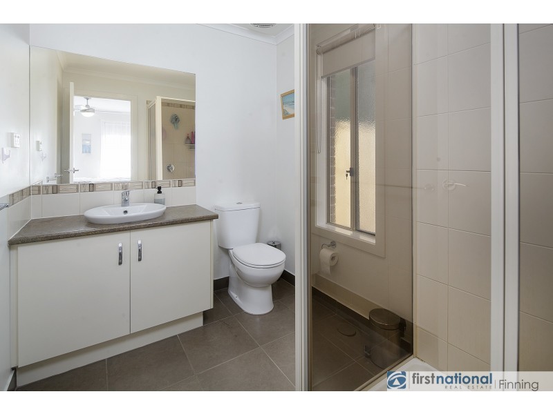 80 Mountainview Boulevard, Cranbourne North VIC 3977