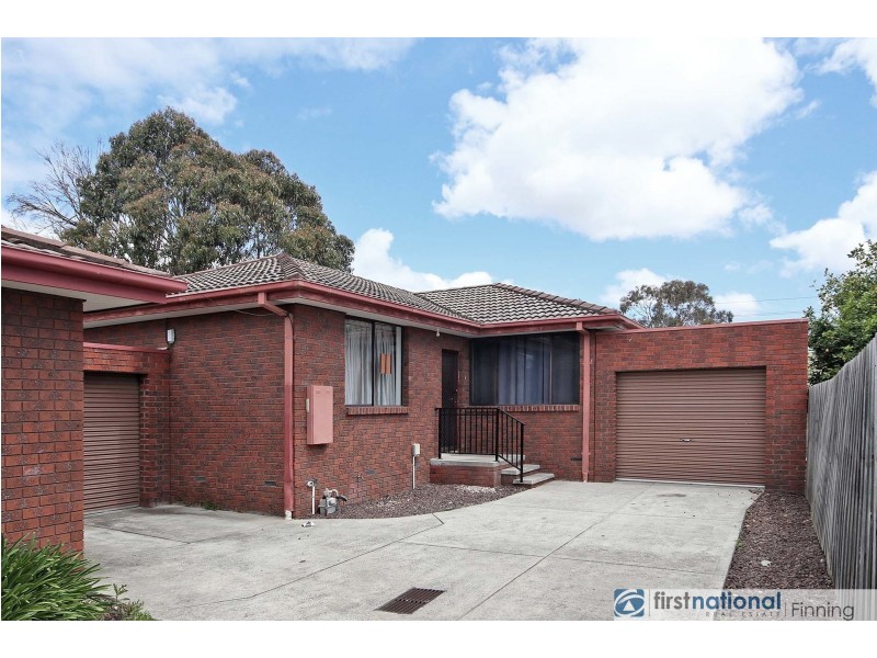 2/94 Circle Drive, Cranbourne VIC 3977