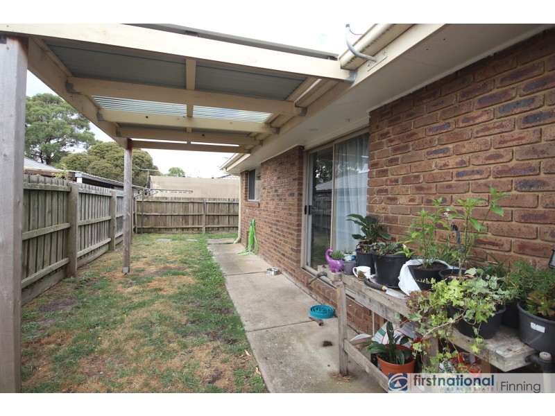 2/1 Wills Court, Cranbourne North VIC 3977