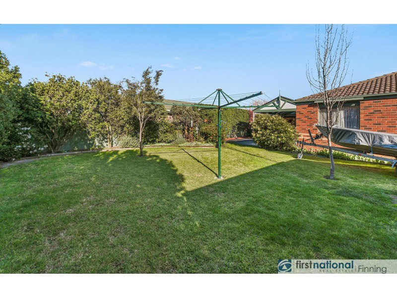 30 Dartmoor Drive, Cranbourne East VIC 3977