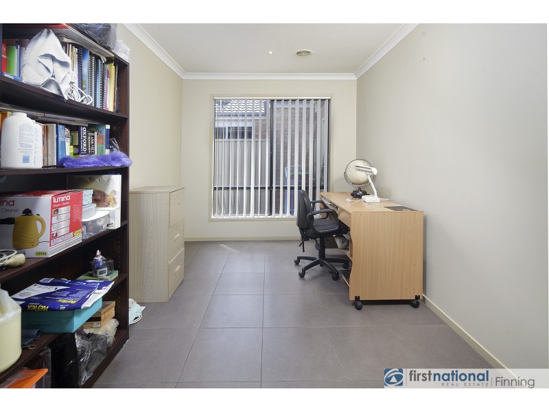 31 Archers Field Drive, Cranbourne East VIC 3977