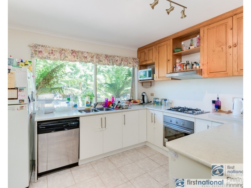 147 Monahans Road, Cranbourne West VIC 3977