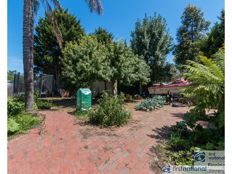 147 Monahans Road, Cranbourne West VIC 3977