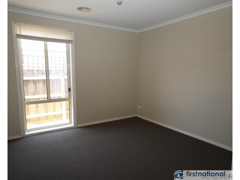 2/36 Virginia Street, Cranbourne VIC 3977