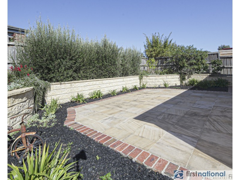 28 Brocker Street, Clyde North VIC 3978