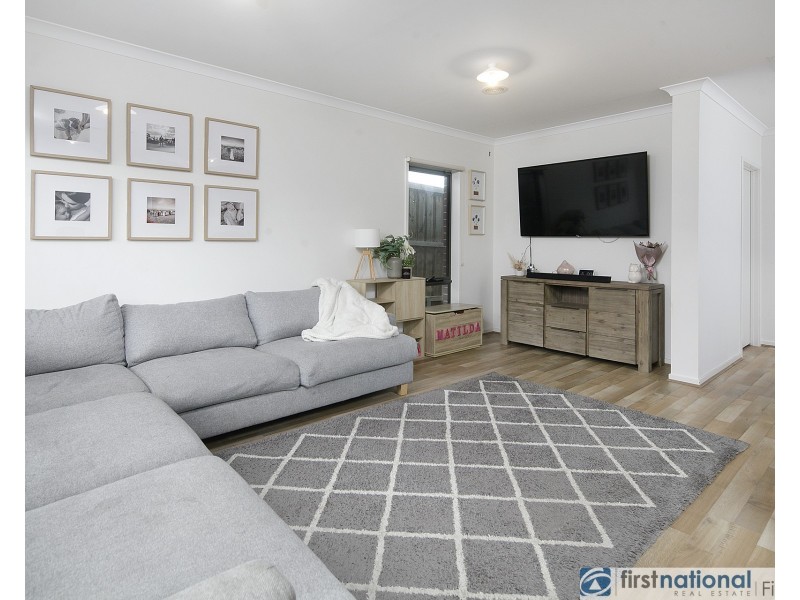 3 Brahe Mews, Clyde VIC 3978