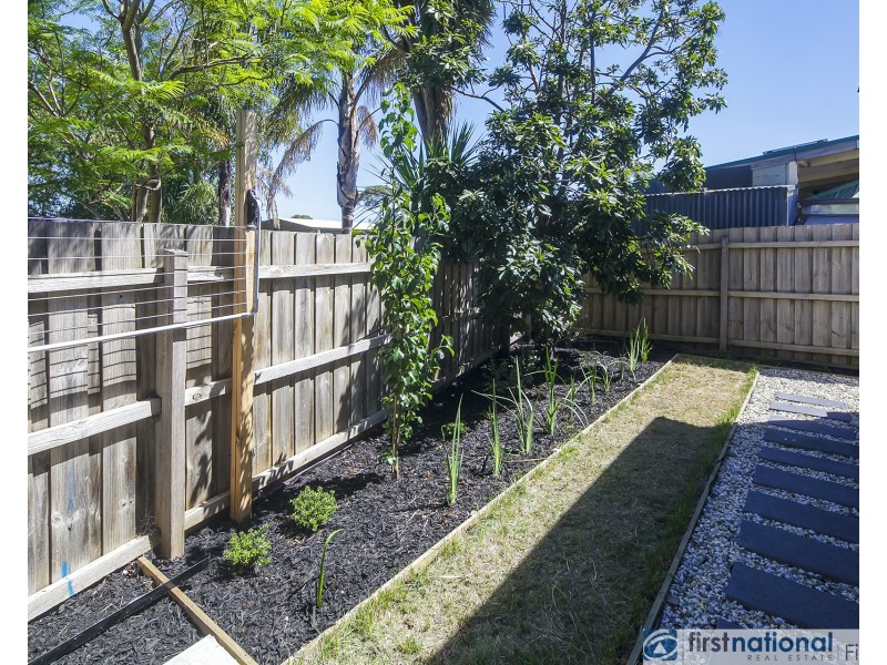 1A Lamont Crescent, Cranbourne VIC 3977