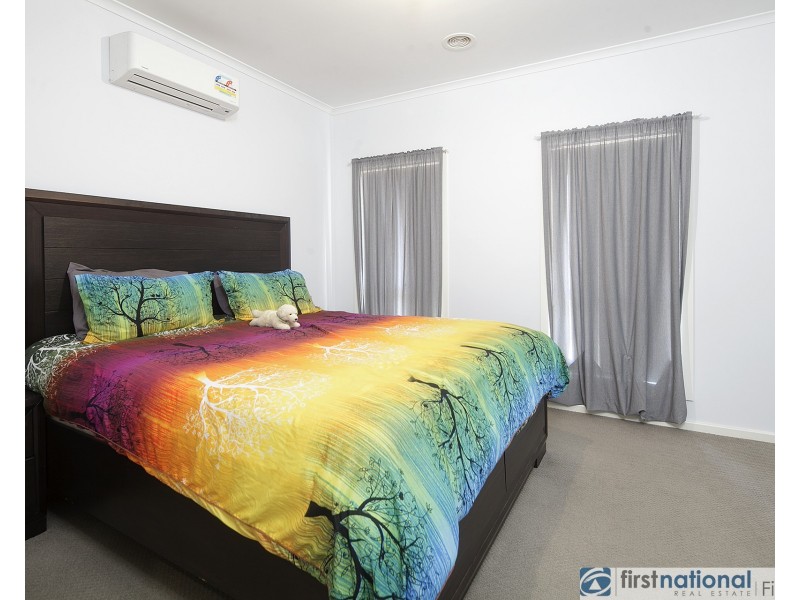 29 Forest Drive, Clyde North VIC 3978