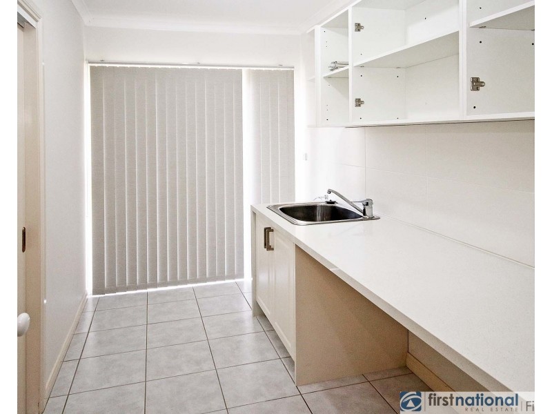 13 Stonehaven Avenue, Cranbourne VIC 3977