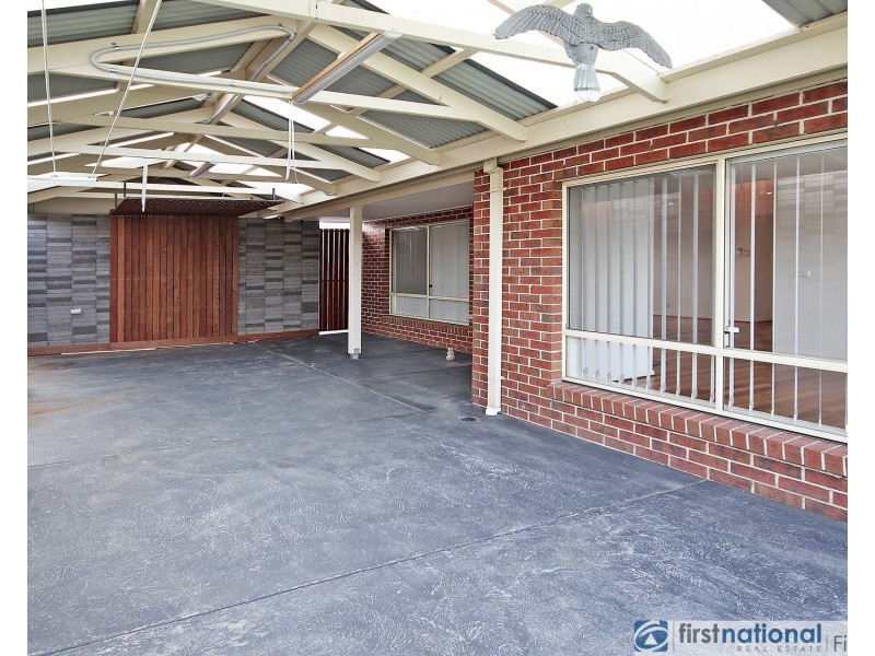 13 Stonehaven Avenue, Cranbourne VIC 3977