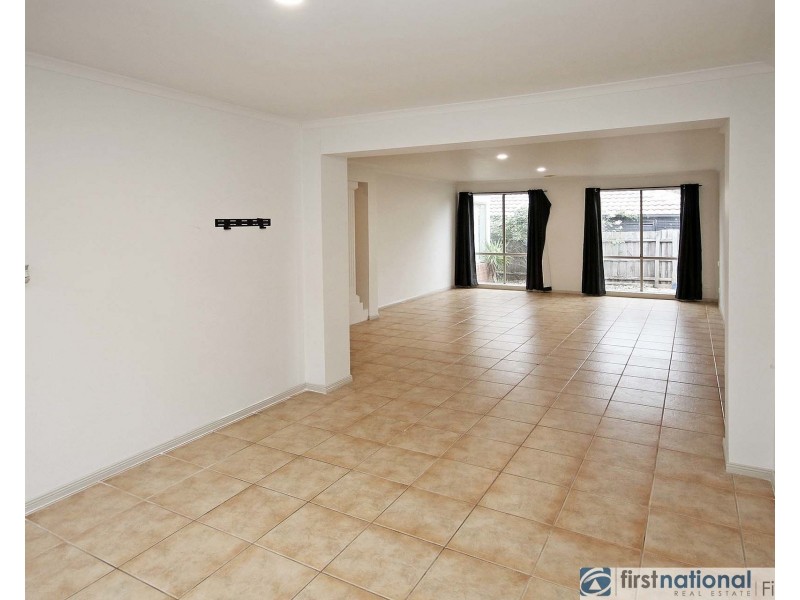 13 Borrowdale Court, Cranbourne West VIC 3977