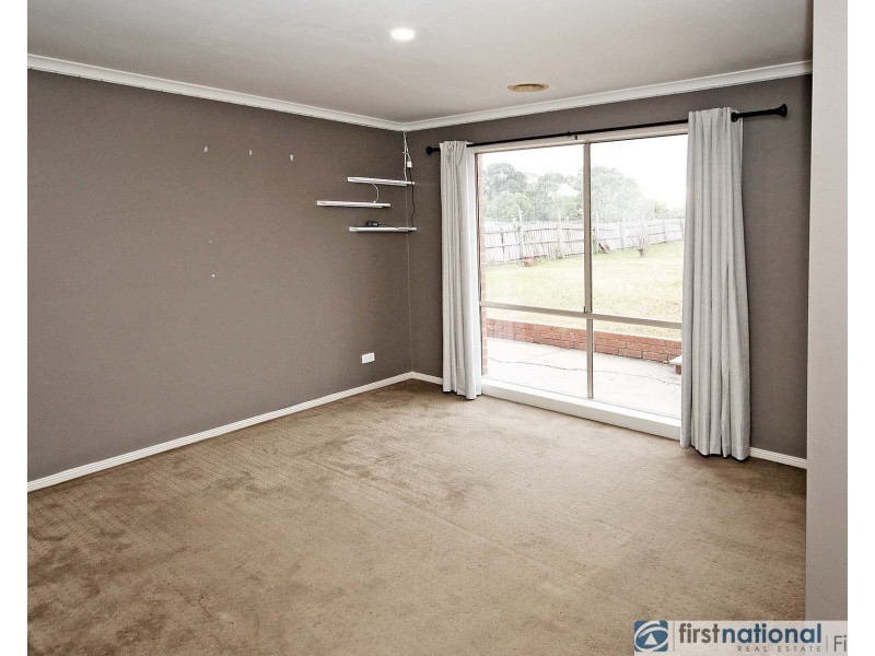 13 Borrowdale Court, Cranbourne West VIC 3977