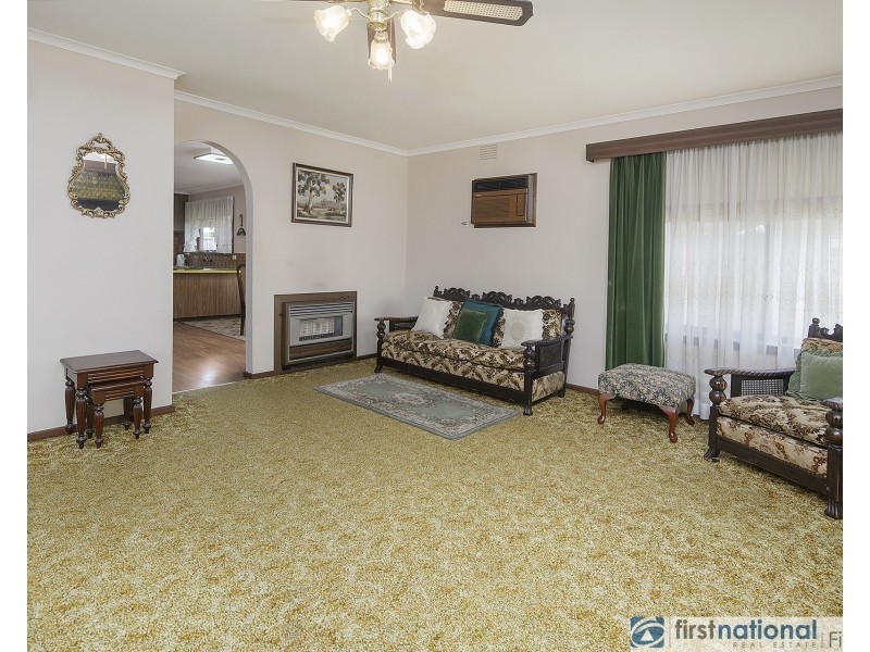 100 Sladen Street, Cranbourne VIC 3977