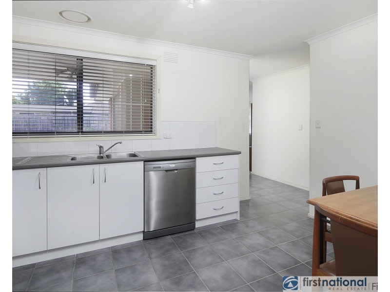 1/24 Alexander Street, Cranbourne VIC 3977